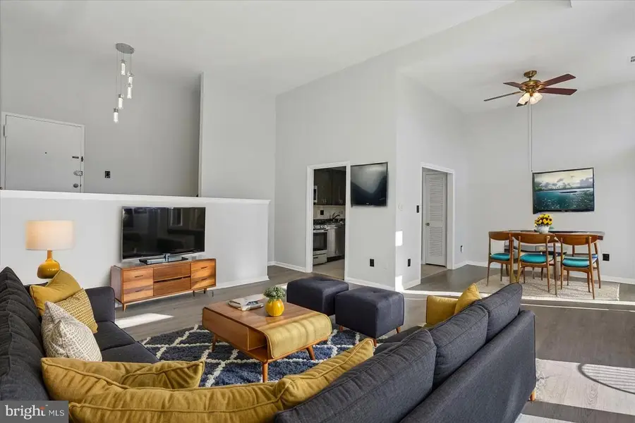 14427 Parkvale Rd #8, Rockville, MD 20853 - #3
