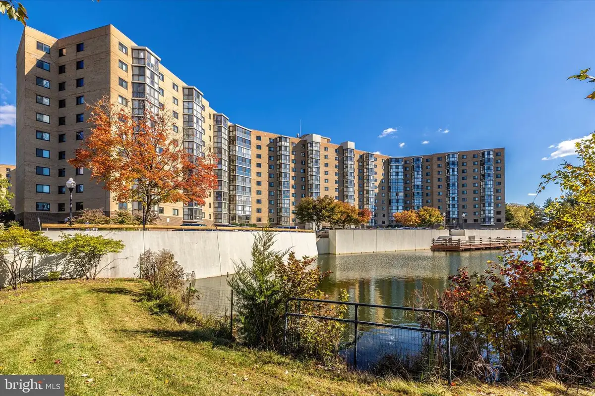 3330 N Leisure World Blvd N #5-728, Silver Spring, MD 20906 - #1