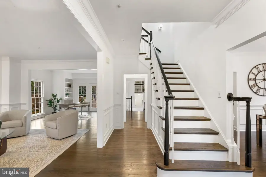 121 Selby St, Gaithersburg, MD 20878 - #3