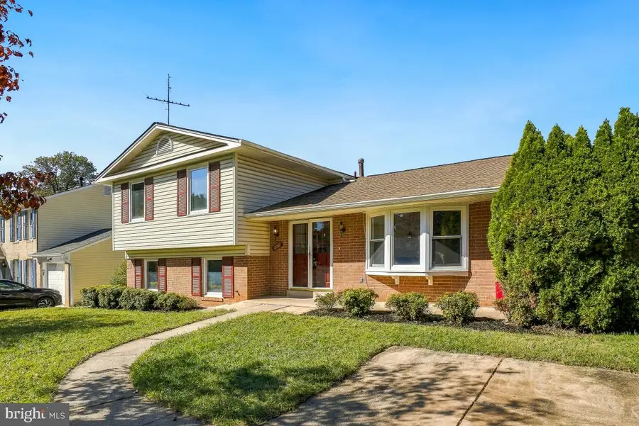 8829 N Westland Dr, Gaithersburg, MD 20877 - #3