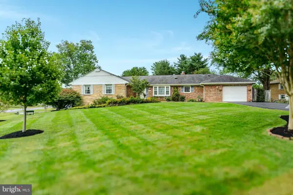 4000 Queen Mary Dr, OLNEY, MD 20832