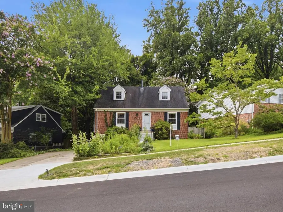 10614 Glenwild Rd, Silver Spring, MD 20901 - #2
