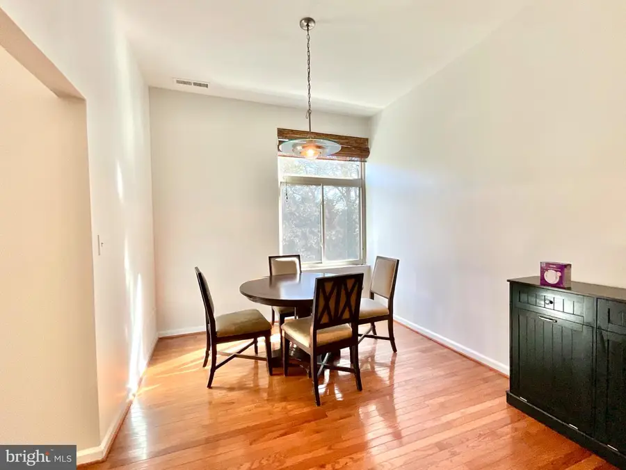 14428 Parkvale Rd #5, Rockville, MD 20853 - #3