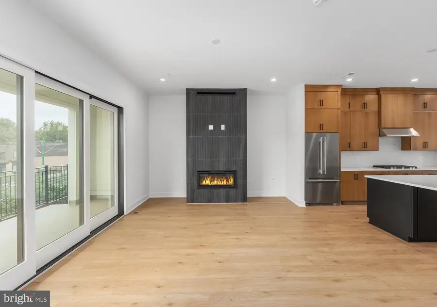 8629 Erdem Pl, Chevy Chase, MD 20815 - #2
