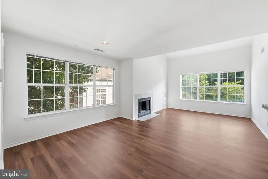 18529 Boysenberry #303, Montgomery Village, MD 20879 - #2