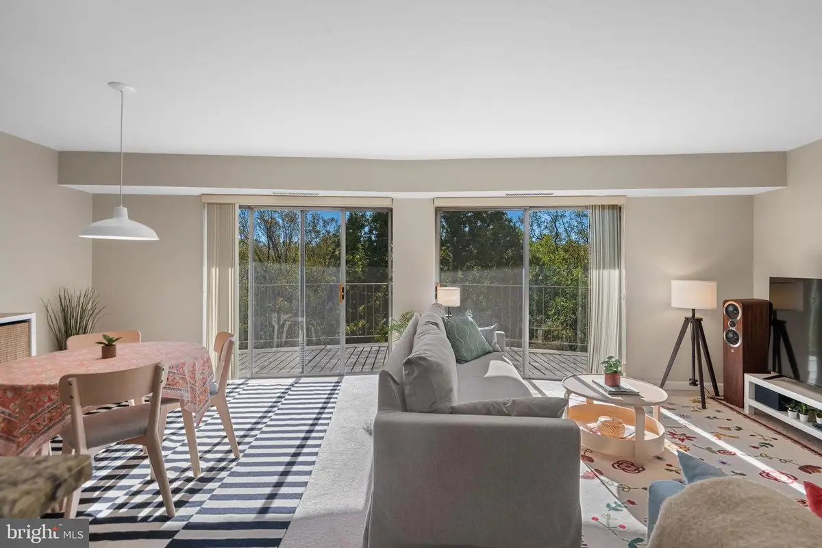 9039 Sligo Creek Pkwy #806, Silver Spring, MD 20901 - #1