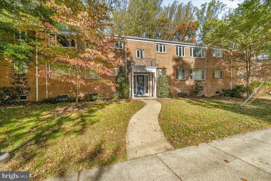 10412 Montrose Ave #104, Bethesda, MD 20814 - #2