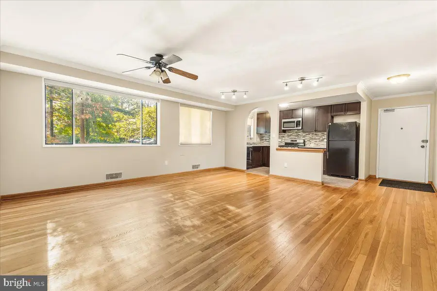 10412 Montrose Ave #104, Bethesda, MD 20814 - #3