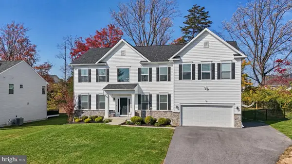 13100 Suncrest Ave, CLARKSBURG, MD 20871