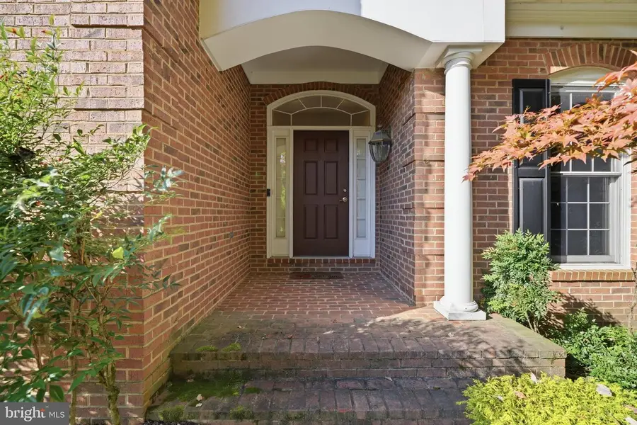 14034 Weeping Cherry Dr, North Potomac, MD 20850 - #2