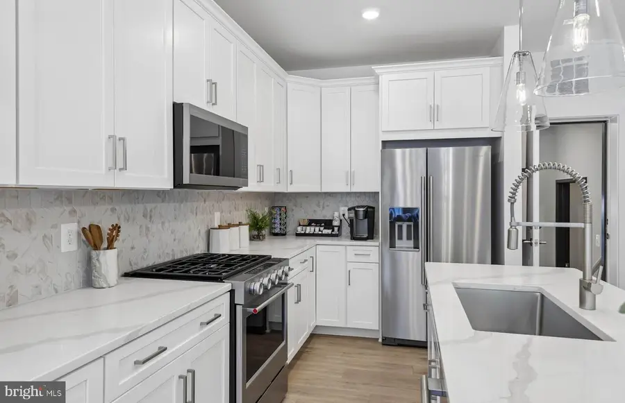 324 Legacy St, Gaithersburg, MD 20878 - #3