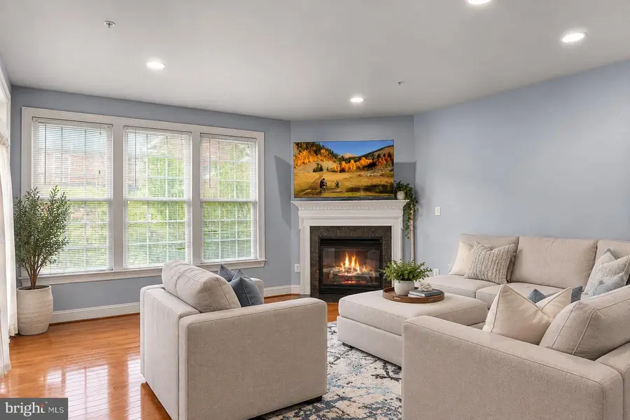 132 Liriope Pl, Gaithersburg, MD 20878 - #2