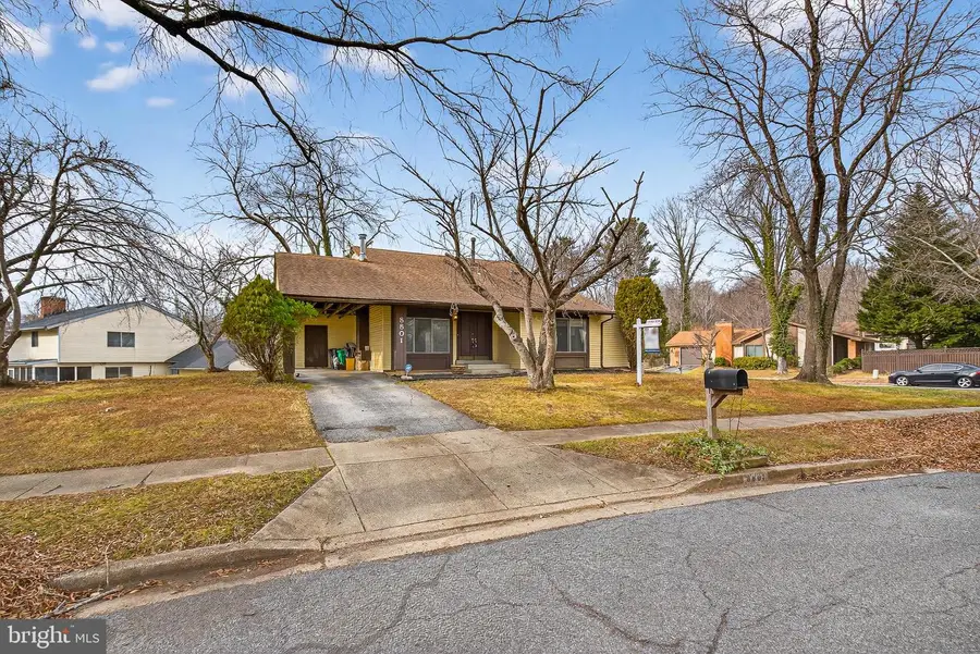 8801 Monmouth Dr, Upper Marlboro, MD 20772 - #3