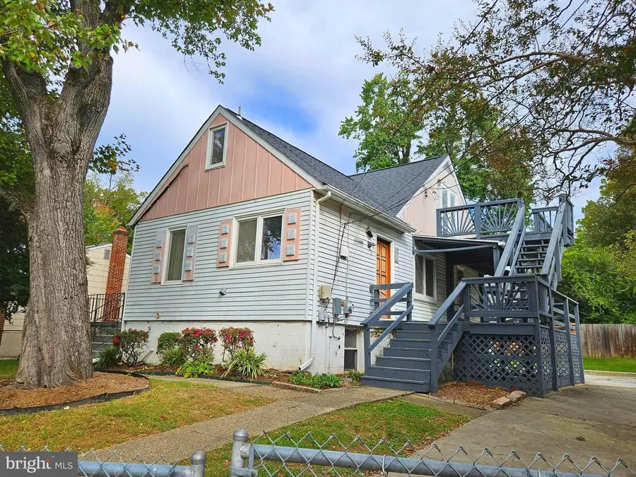 5016 Delaware Pl, College Park, MD 20740 - Image #2