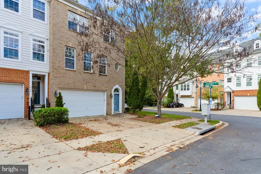 632 Tailgate Ter, Landover, MD 20785 - Image #2