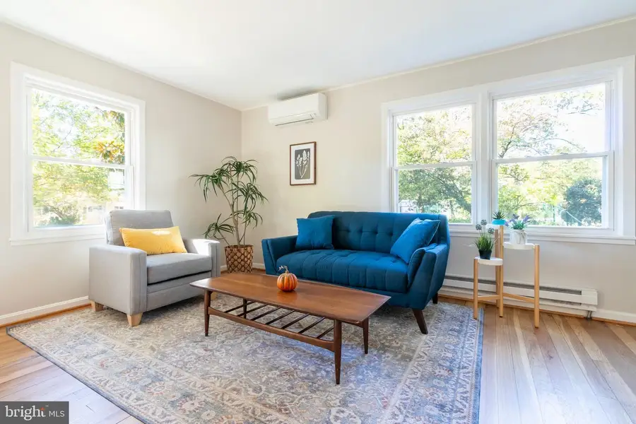 44-a Ridge Rd, Greenbelt, MD 20770 - Image #3