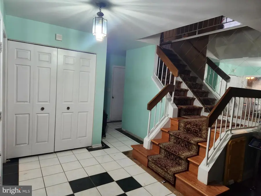 10113 Palamar Dr, Lanham, MD 20706 - Image #2