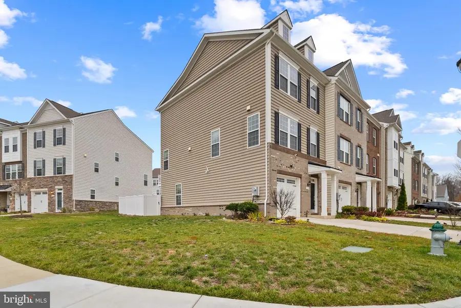 9100 Deer Meadow Ln, Upper Marlboro, MD 20772 - Image #2