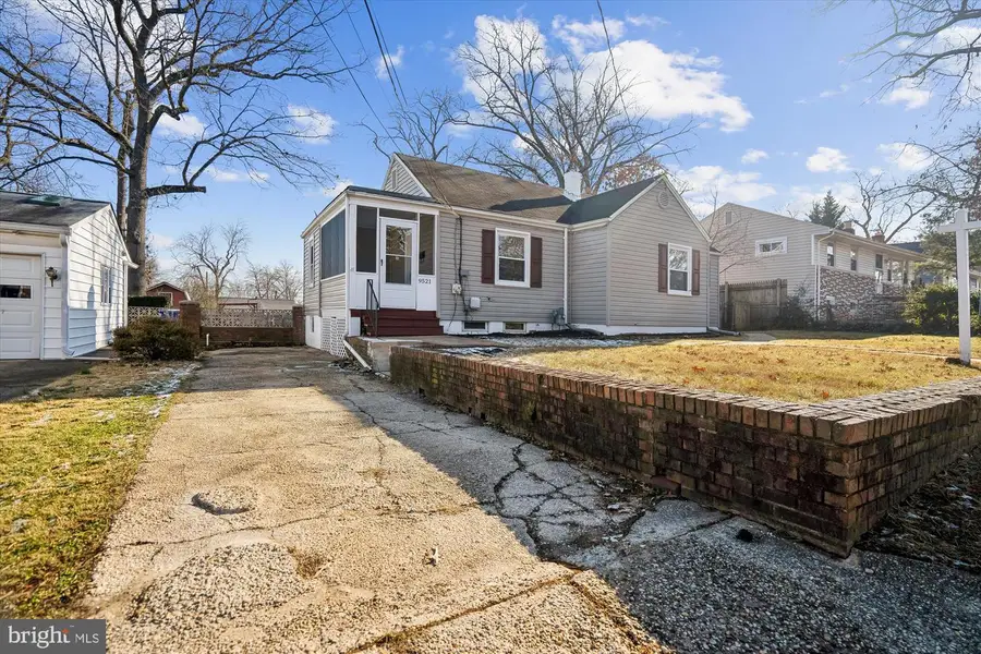 9521 51st Ave, College Park, MD 20740 - #2