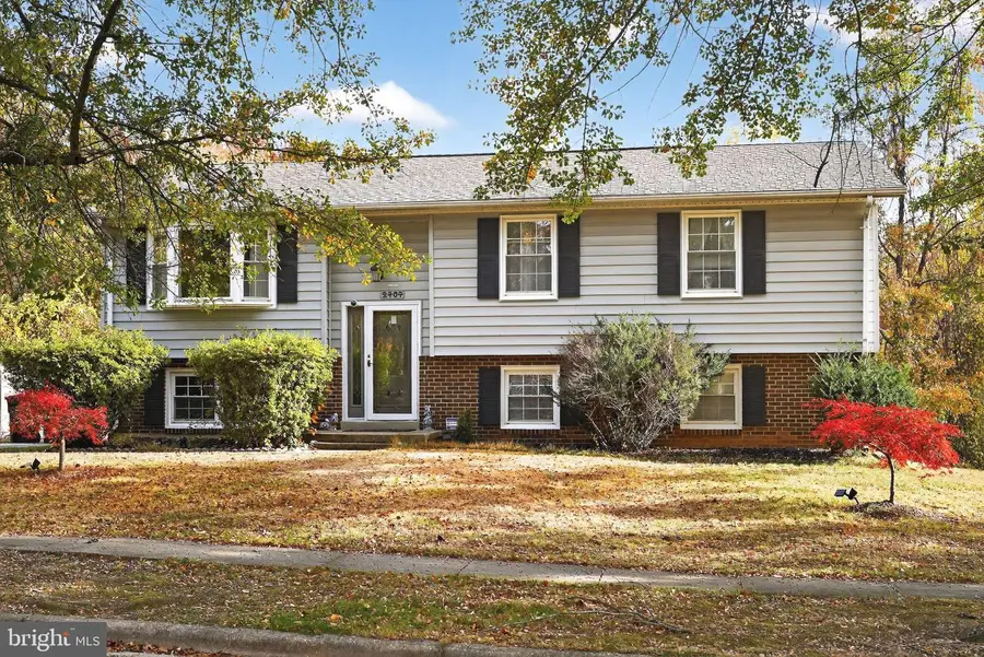 2404 Old Fort Hills Dr, Fort Washington, MD 20744 - Image #3