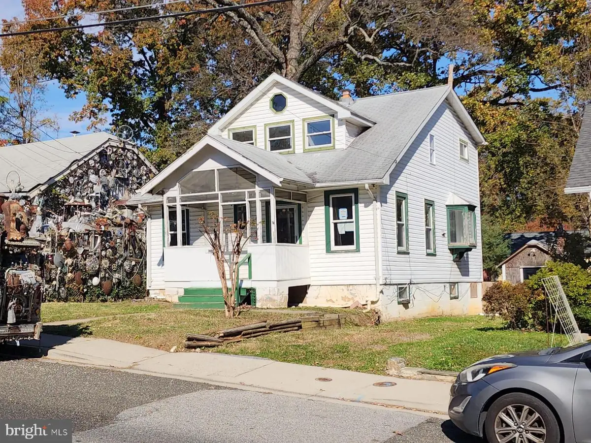 3812 Nicholson St, Hyattsville, MD 20782 - Image #1