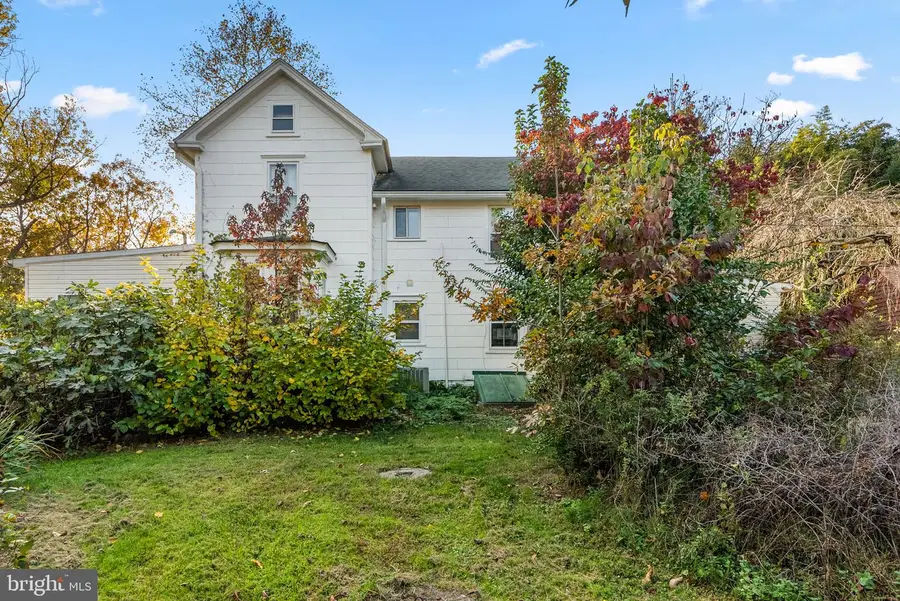 7711 Hillmeade Rd, Bowie, MD 20720 - Image #2