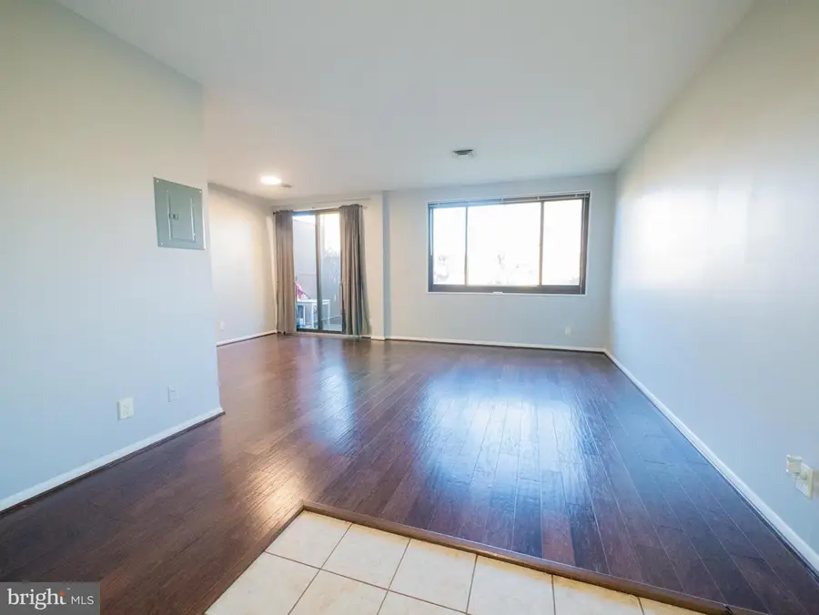 3450 Toledo Ter #106, Hyattsville, MD 20782 - Image #3