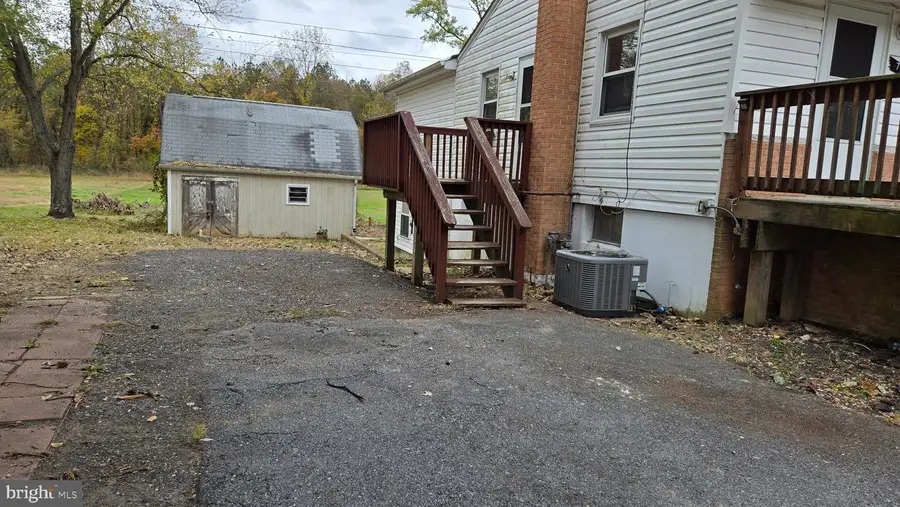 7011 Old Chapel Dr, Bowie, MD 20715 - Image #3