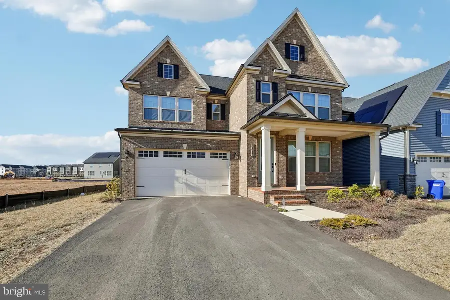 6547 Clubhouse Dr, Laurel, MD 20708 - Image #2