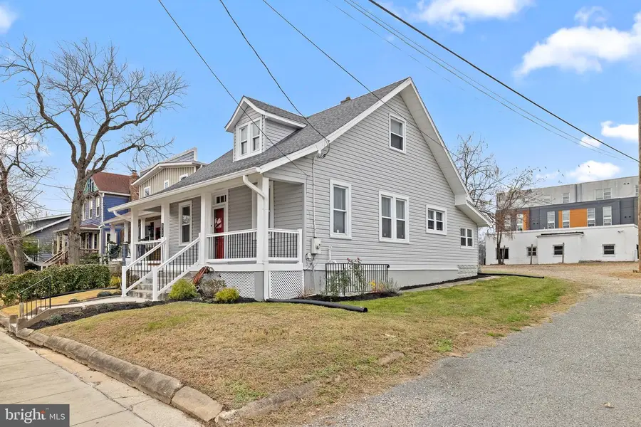 3724 35th St, Mount Rainier, MD 20712 - Image #2