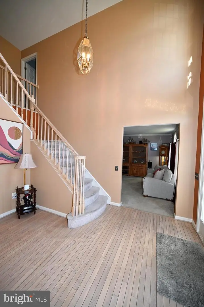 7729 Castle Rock Dr, Clinton, MD 20735 - Image #3