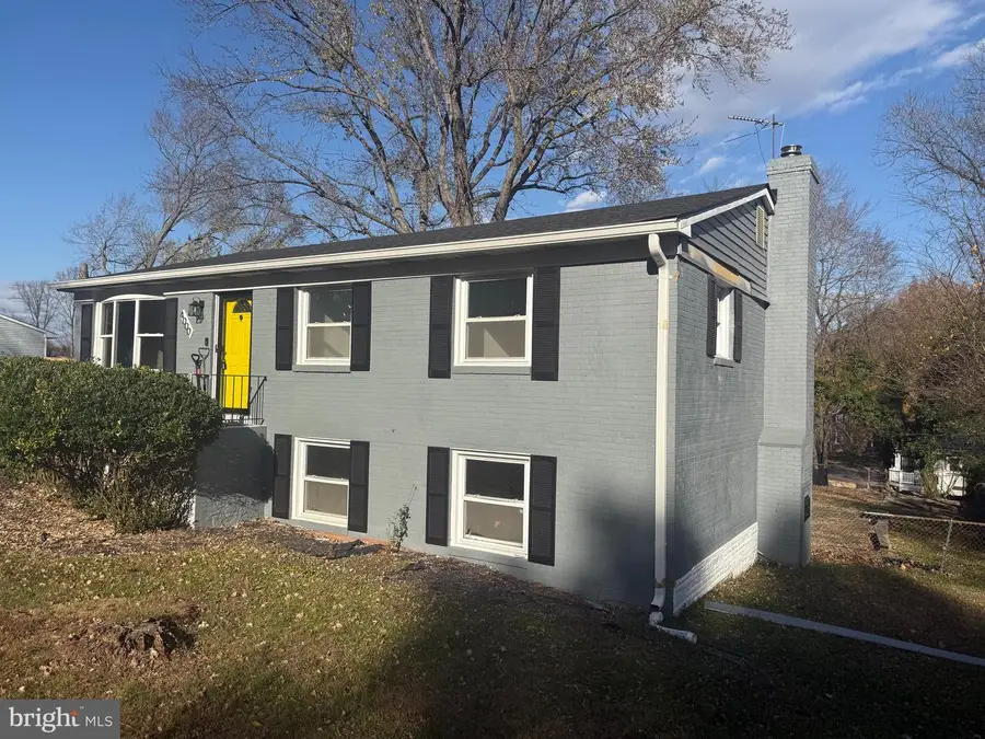 4000 Bishopmill Dr, Upper Marlboro, MD 20772 - Image #2