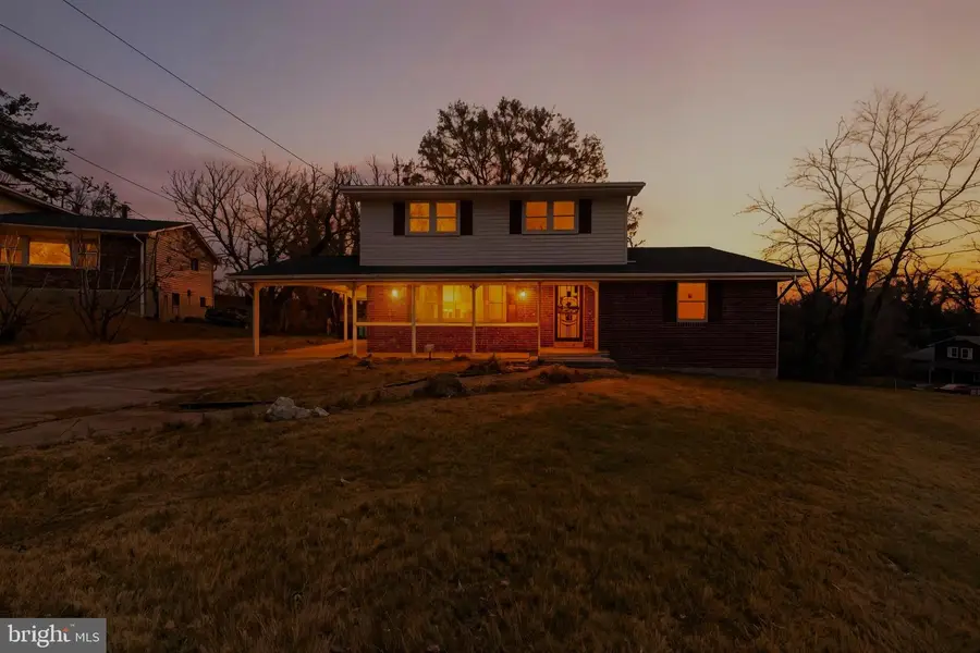 13318 Chalfont Ave, Fort Washington, MD 20744 - Image #2