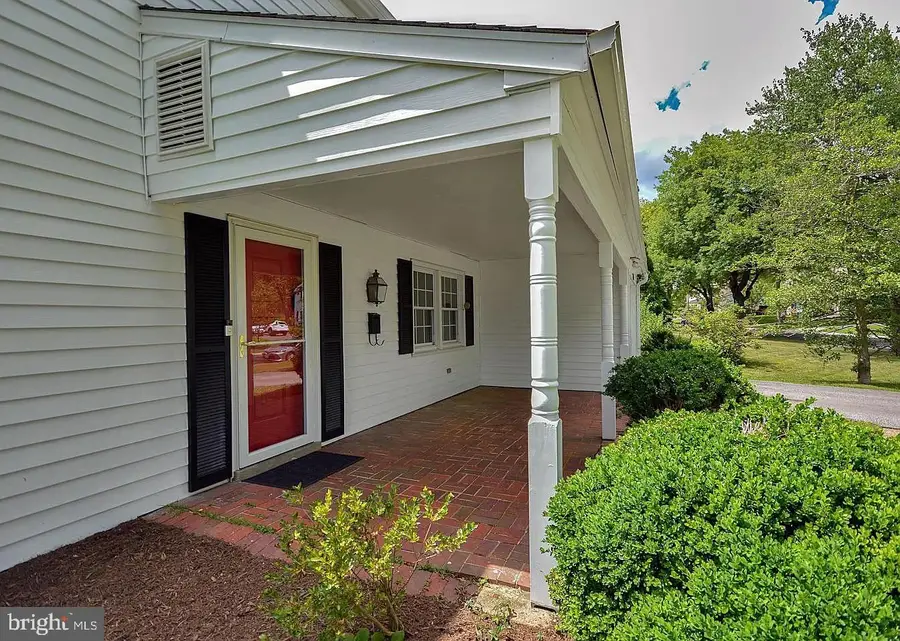 2710 Birdseye Ln, Bowie, MD 20715 - Image #3