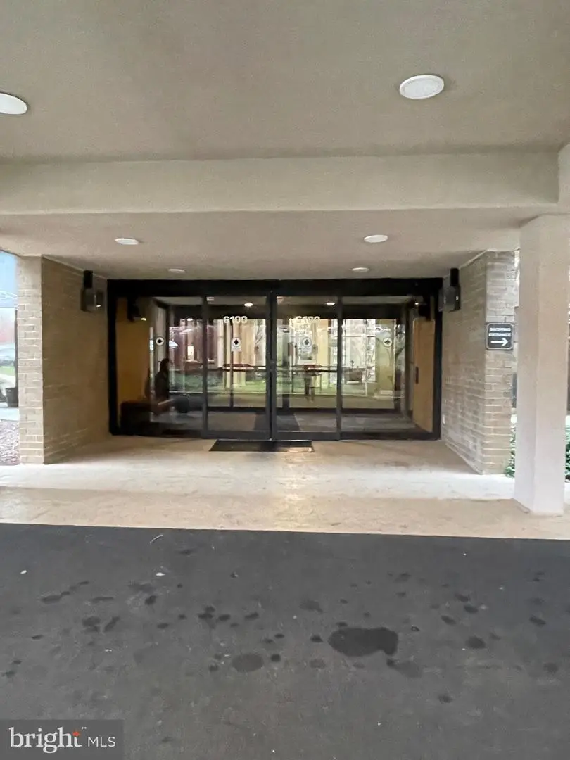 6100 Westchester Park Dr #406, College Park, MD 20740 - Image #2