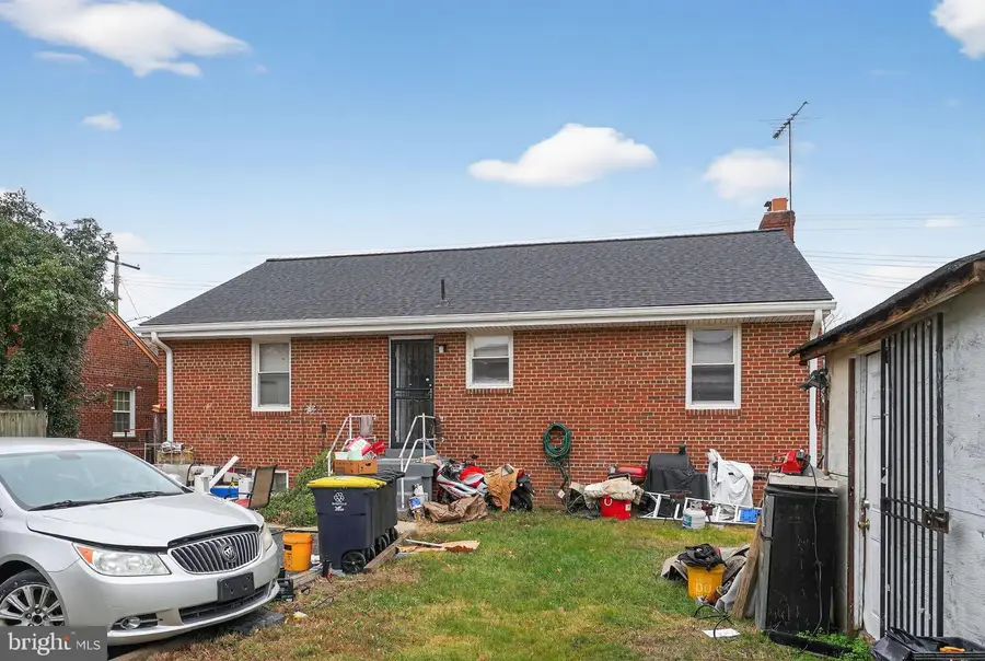 2817 Colebrooke Dr, Temple Hills, MD 20748 - Image #3