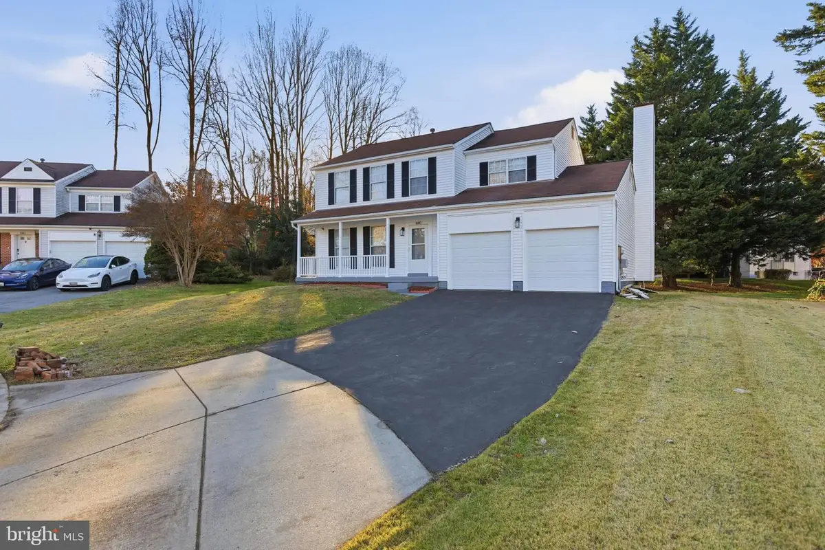 402 Red Leaf Ct, Upper Marlboro, MD 20774 - Image #1