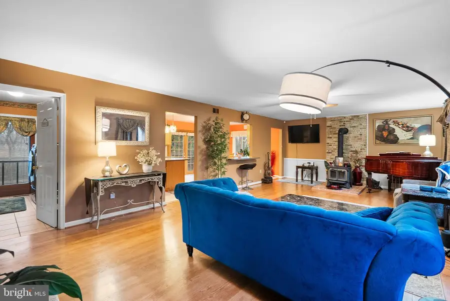 13100 Croom Rd, Upper Marlboro, MD 20772 - Image #3