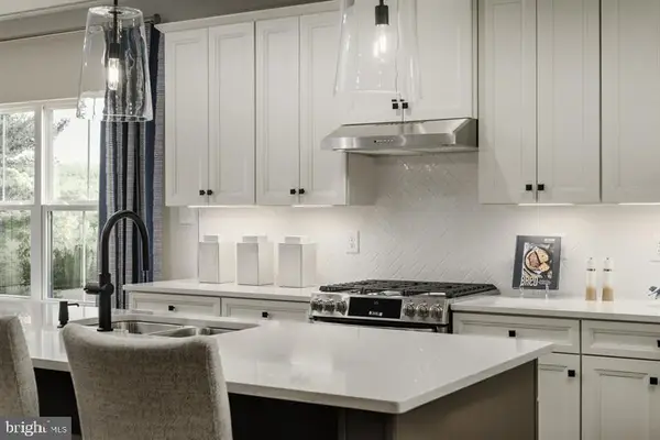 14604 Goldcrest Foxglove Drive #lo-21, UPPER MARLBORO, MD 20774