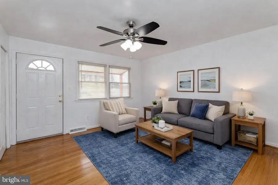 8110 Phelps Pl, District Heights, MD 20747 - Image #2