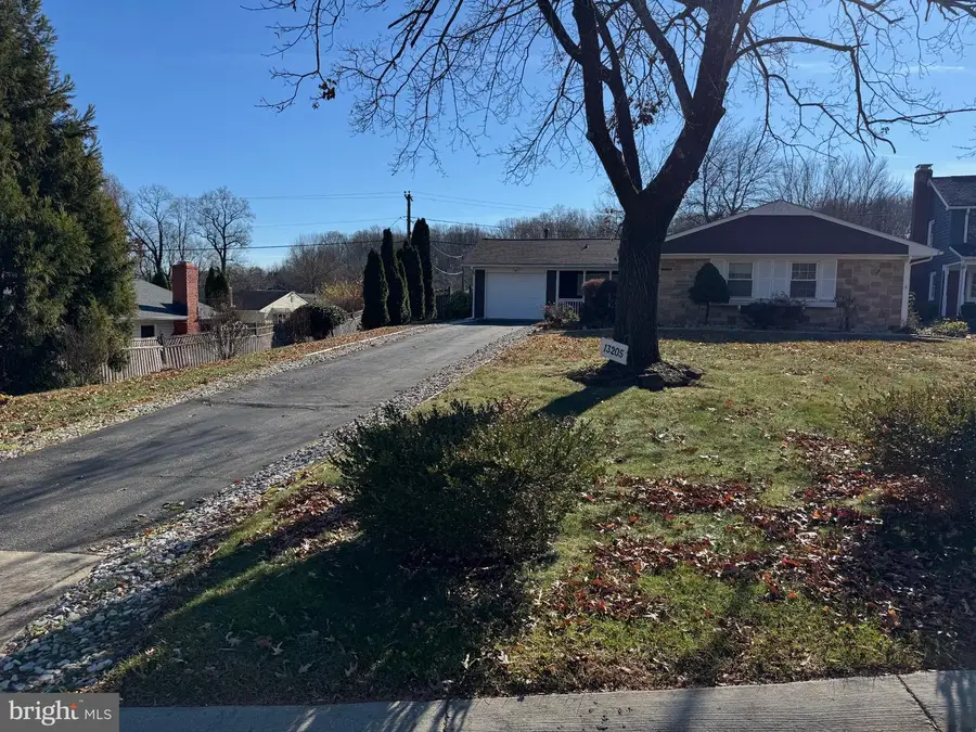 13205 Iris Ct, Bowie, MD 20715 - Image #2