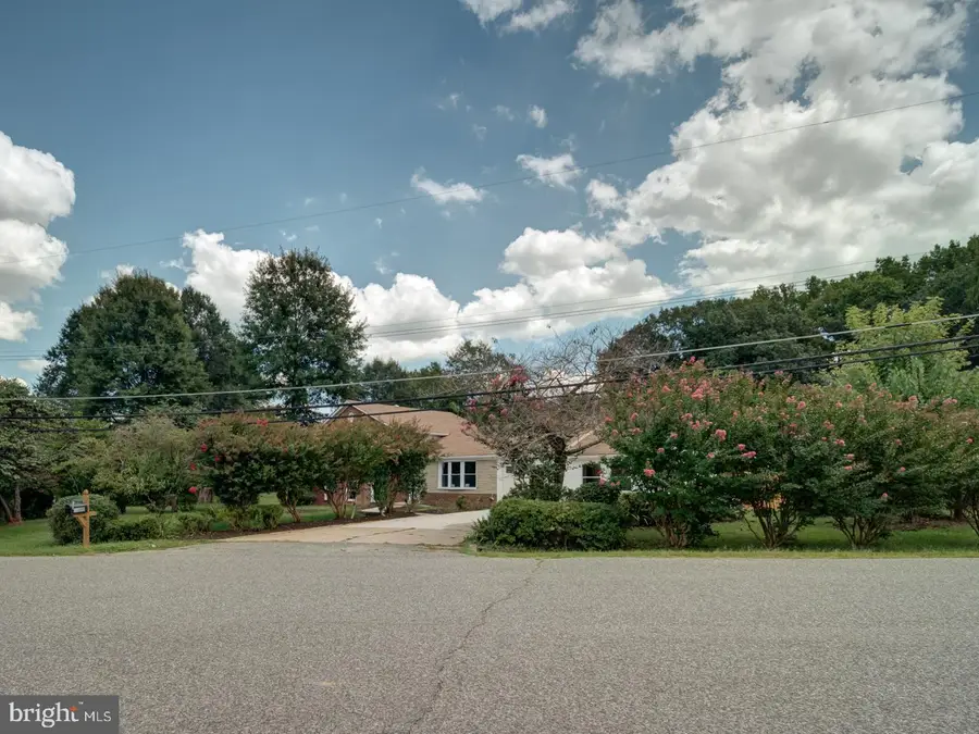 11800 Crestwood Ave S, Brandywine, MD 20613 - Image #3