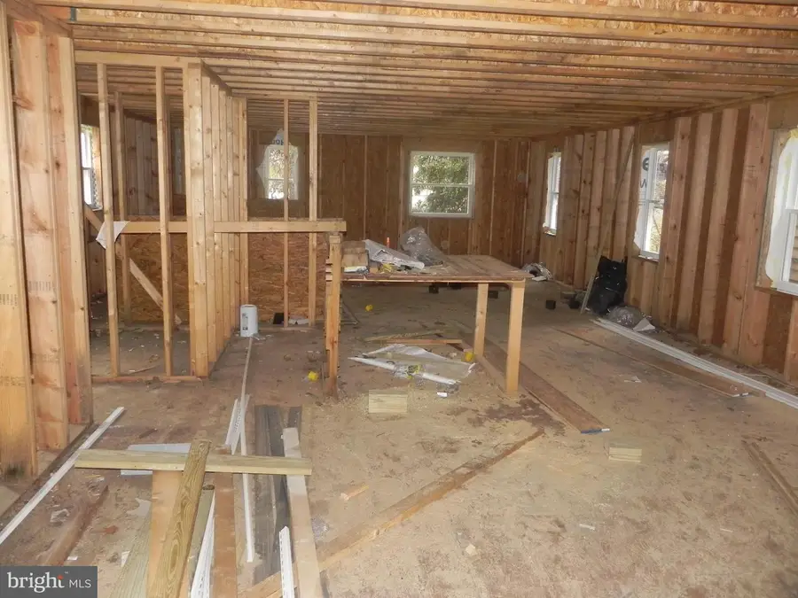 4605 Burlington Rd, Hyattsville, MD 20781 - Image #3