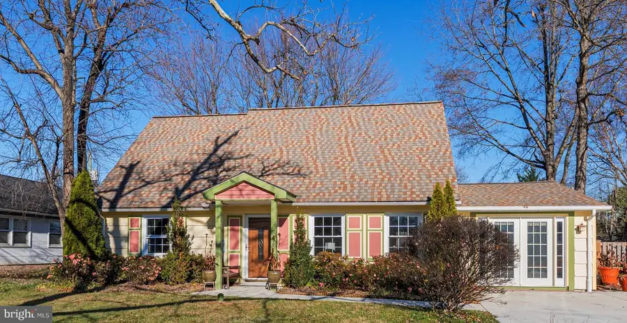 12306 Shelter Ln, Bowie, MD 20715 - Image #2