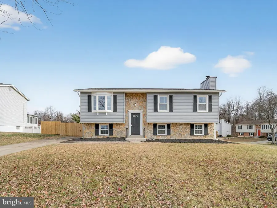 201 Royal Oak Cir, Hyattsville, MD 20785 - Image #3