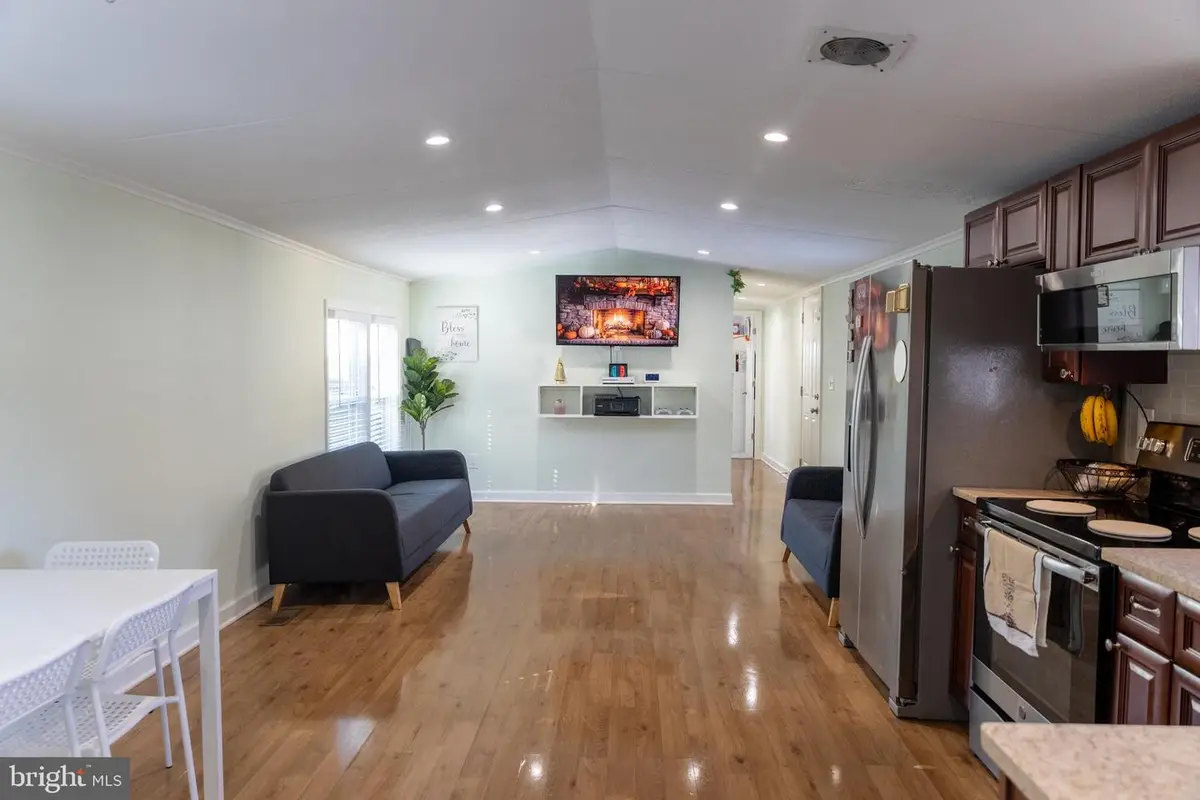 2000 Grovewood, Capitol Heights, MD 20731 - Image #1