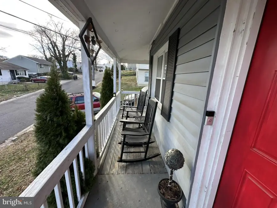 905 Kayak Ave, Capitol Heights, MD 20743 - Image #2