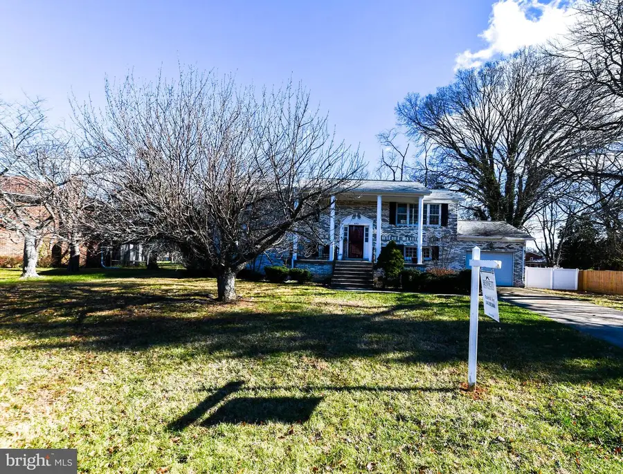 650 Broad Creek Dr, Fort Washington, MD 20744 - Image #2