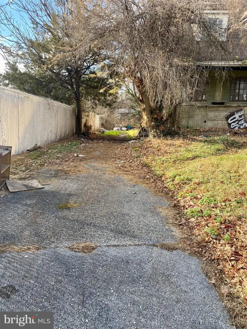 4002 48th St, Bladensburg, MD 20710 - Image #3