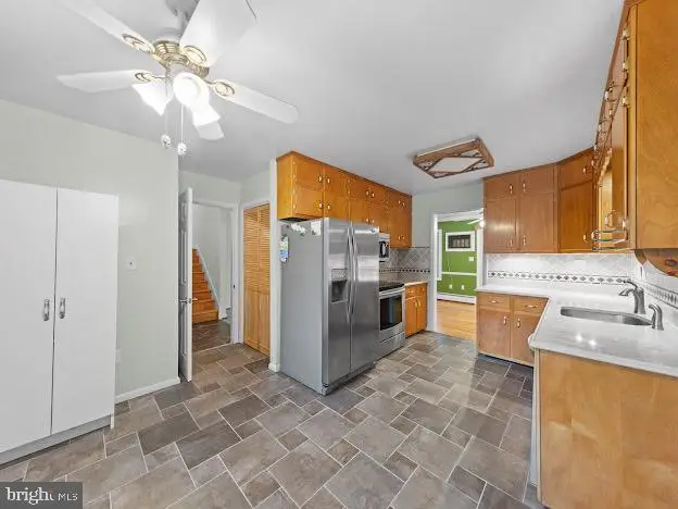 11341 Frances Dr, Beltsville, MD 20705 - Image #3